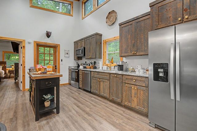 67 Citrine Court, Ellijay, GA 30540