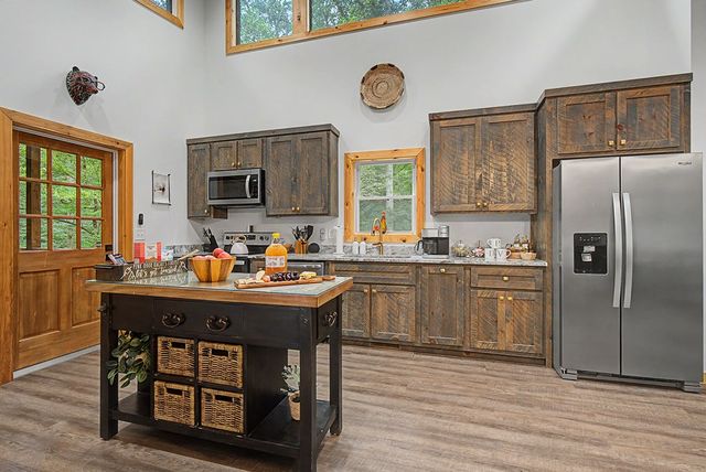 67 Citrine Court, Ellijay, GA 30540