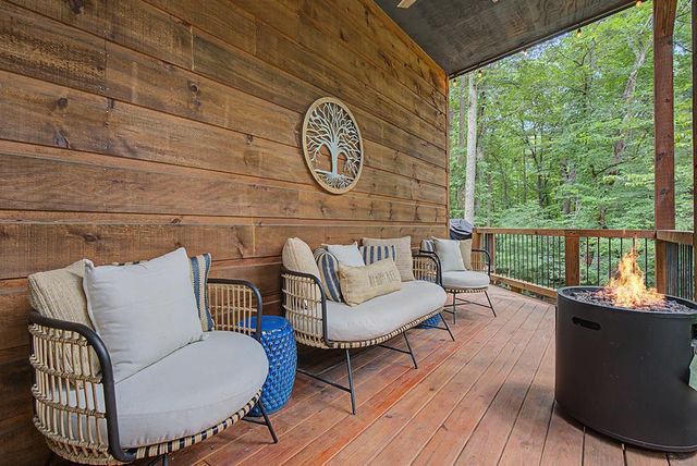67 Citrine Court, Ellijay, GA 30540
