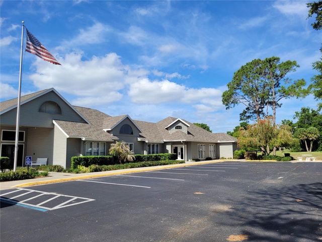 432 BAYTREE BLVD, Tavares, FL 32778