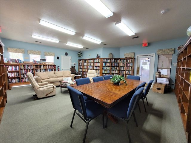 432 BAYTREE BLVD, Tavares, FL 32778