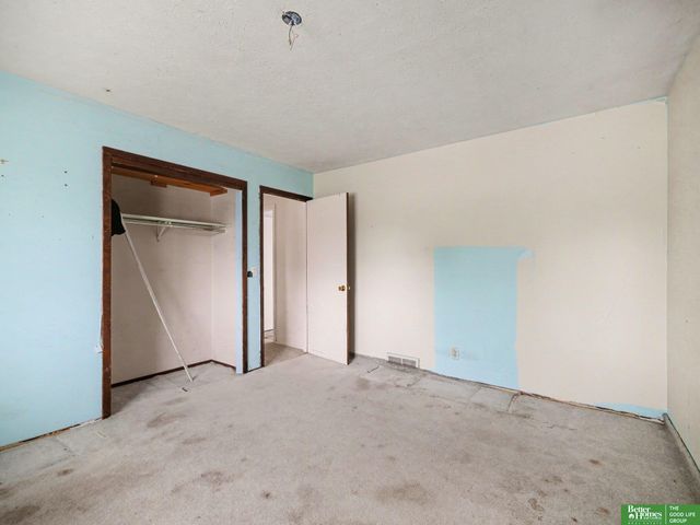 14823 Polk Street, Omaha, NE 68137