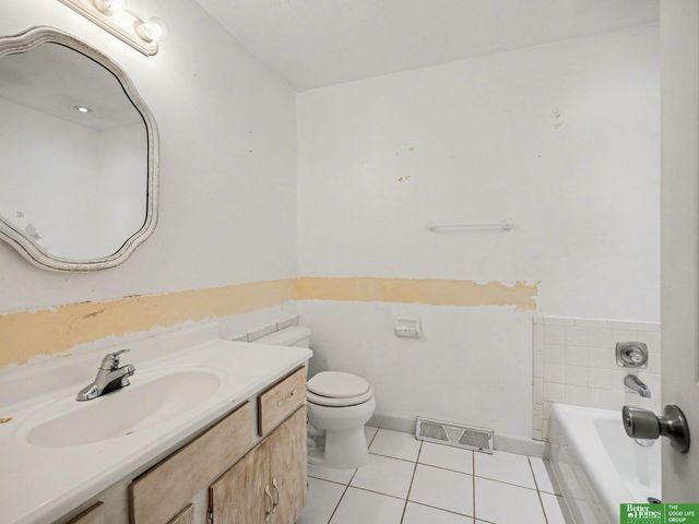 14823 Polk Street, Omaha, NE 68137