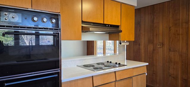 2 Cedar Court, Portage, IN 46368