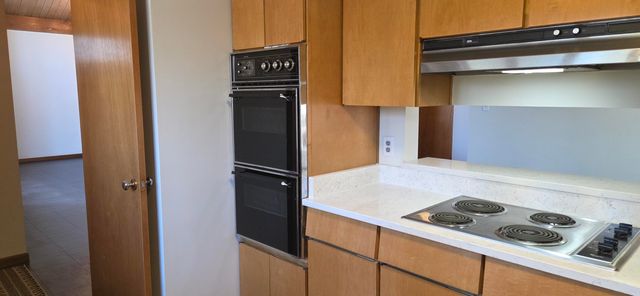 2 Cedar Court, Portage, IN 46368