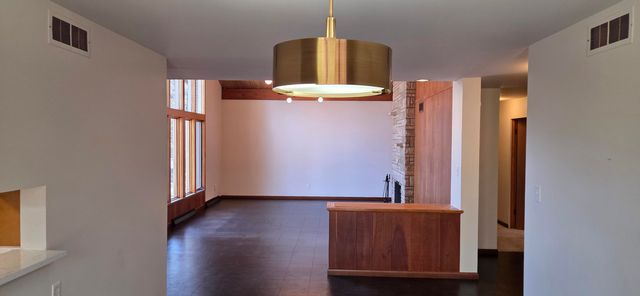 2 Cedar Court, Portage, IN 46368