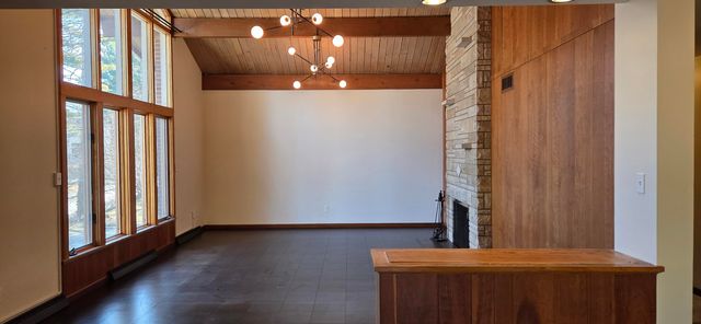 2 Cedar Court, Portage, IN 46368