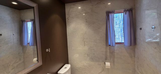 2 Cedar Court, Portage, IN 46368