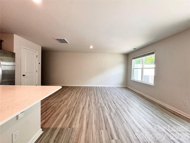 6131 Faron Way, Charlotte, NC 28262