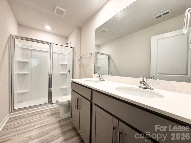 6131 Faron Way, Charlotte, NC 28262