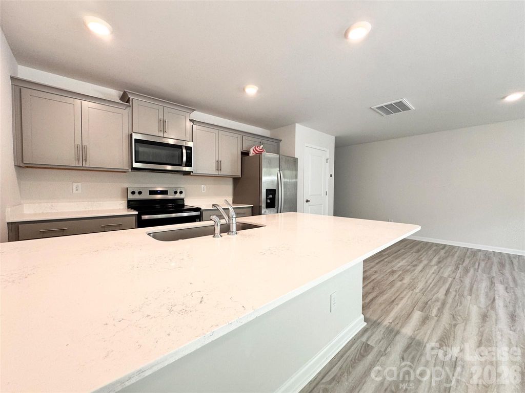 6131 Faron Way, Charlotte, NC 28262