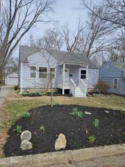 807 HOPE PL, Columbia, MO 65203