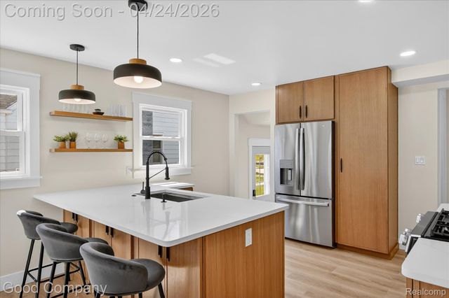 4336 Mandalay Avenue, Royal Oak, MI 48073