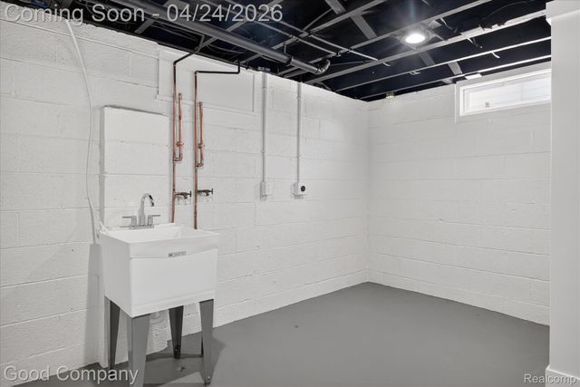 4336 Mandalay Avenue, Royal Oak, MI 48073