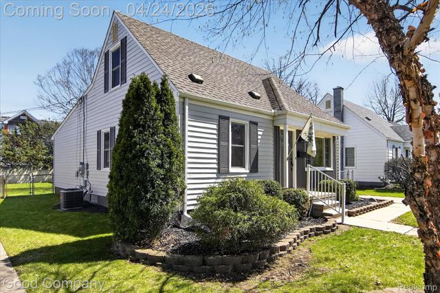 4336 Mandalay Avenue, Royal Oak, MI 48073