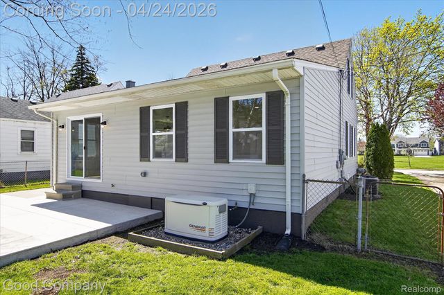 4336 Mandalay Avenue, Royal Oak, MI 48073