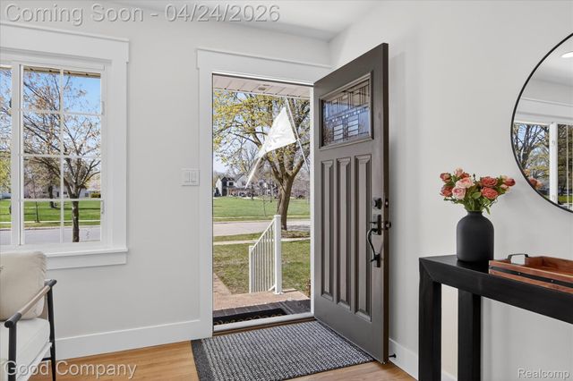 4336 Mandalay Avenue, Royal Oak, MI 48073