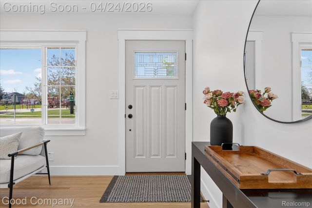 4336 Mandalay Avenue, Royal Oak, MI 48073