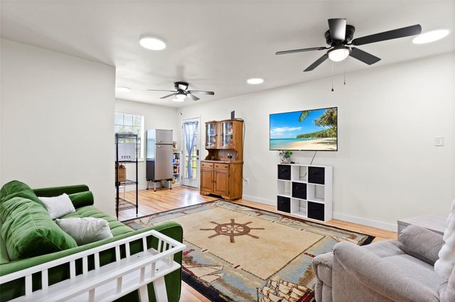 1619 Fm 517 Road E, San Leon, TX 77539