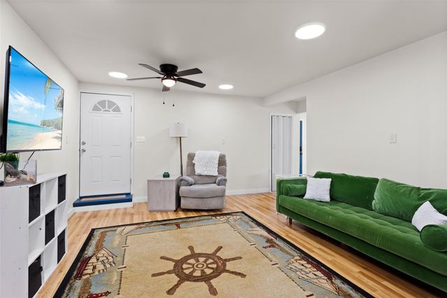 1619 Fm 517 Road E, San Leon, TX 77539