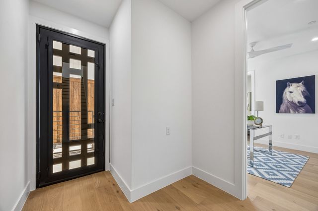 4719 Manett Street 101, Dallas, TX 75204