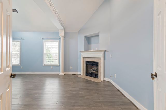 1735 Dryden Dr, Spring Hill, TN 37174