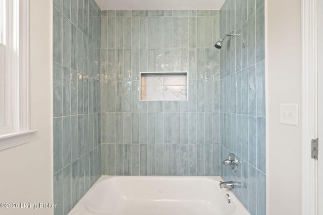 3105 Bushmill Park, Louisville, KY 40241