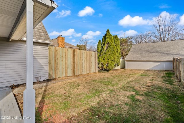 3105 Bushmill Park, Louisville, KY 40241