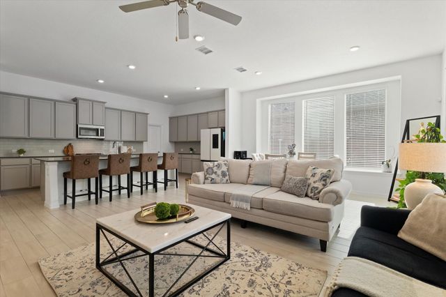 1133 Canuela Way, Justin, TX 76247