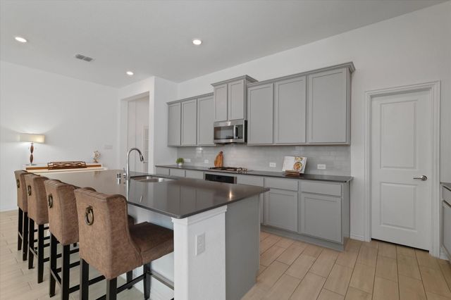1133 Canuela Way, Justin, TX 76247