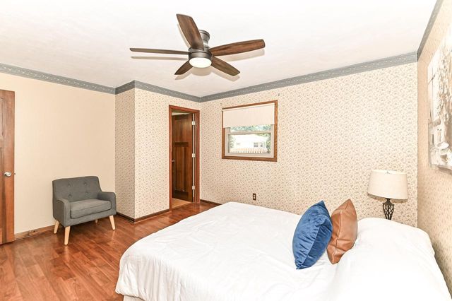 4280 S Pennsylvania AVENUE, Saint Francis, WI 53235