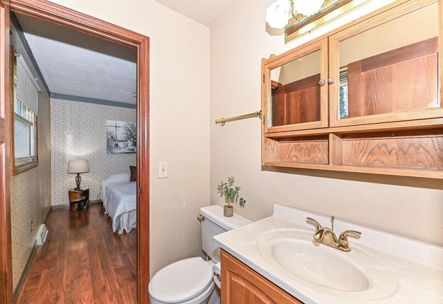 4280 S Pennsylvania AVENUE, Saint Francis, WI 53235