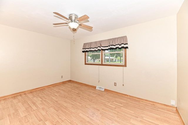 4280 S Pennsylvania AVENUE, Saint Francis, WI 53235