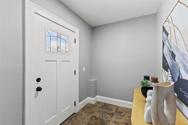 305 W FRIERSON AVENUE, Tampa, FL 33603