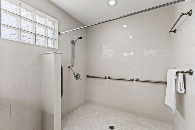 305 W FRIERSON AVENUE, Tampa, FL 33603