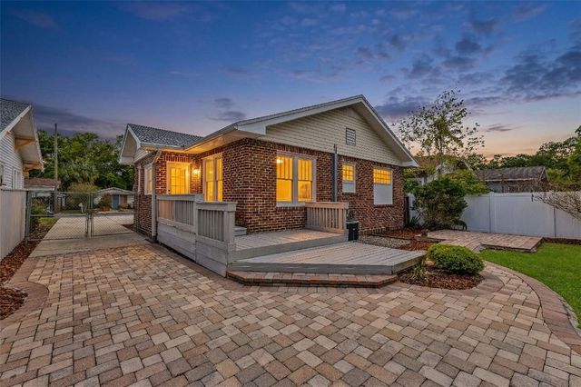 305 W FRIERSON AVENUE, Tampa, FL 33603