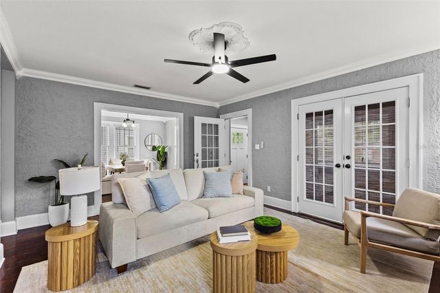 305 W FRIERSON AVENUE, Tampa, FL 33603