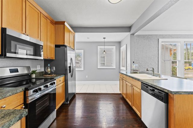 305 W FRIERSON AVENUE, Tampa, FL 33603