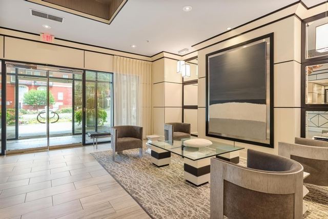 2828 Peachtree Road 2701, Atlanta, GA 30305