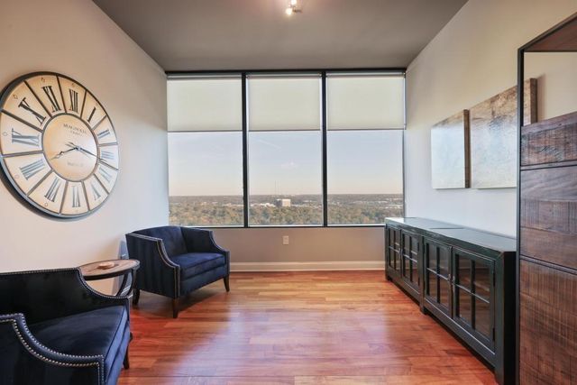 2828 Peachtree Road 2701, Atlanta, GA 30305