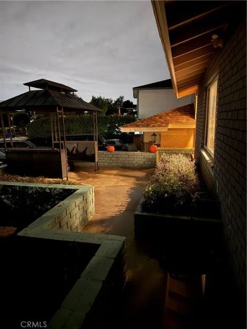 1571 E Palm, Covina, CA 91724