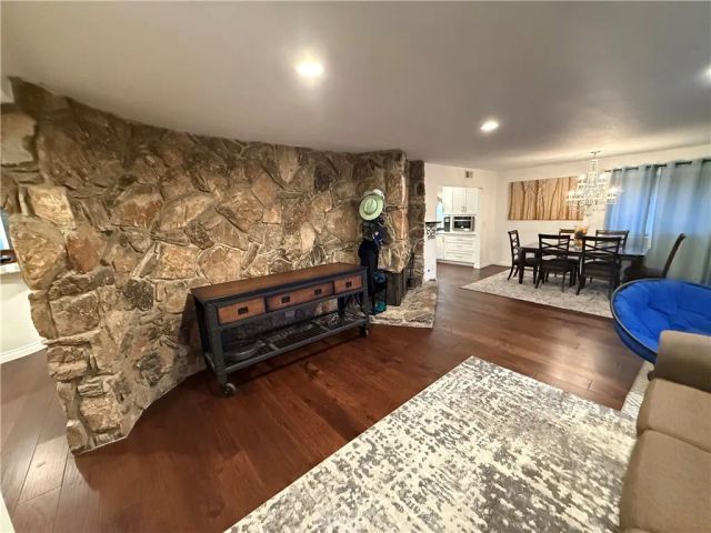 1571 E Palm, Covina, CA 91724