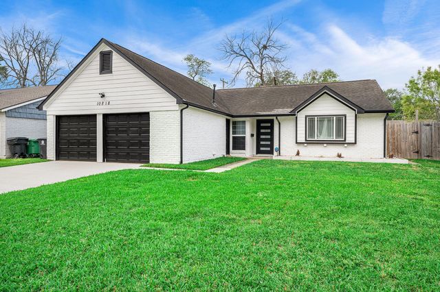 10818 Hillcroft Avenue, Houston, TX 77096