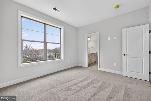 626-A OLD COUNTY RD, Severna Park, MD 21146