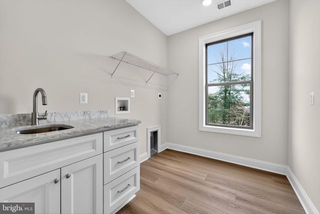 626-A OLD COUNTY RD, Severna Park, MD 21146