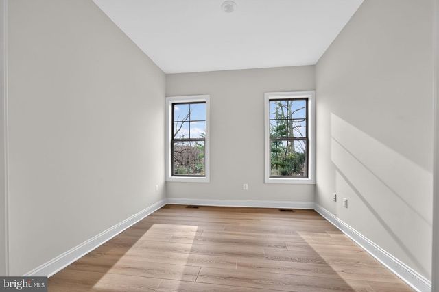 626-A OLD COUNTY RD, Severna Park, MD 21146