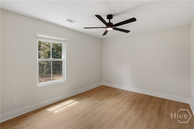 406 S Ash Street, Springfield, GA 31329