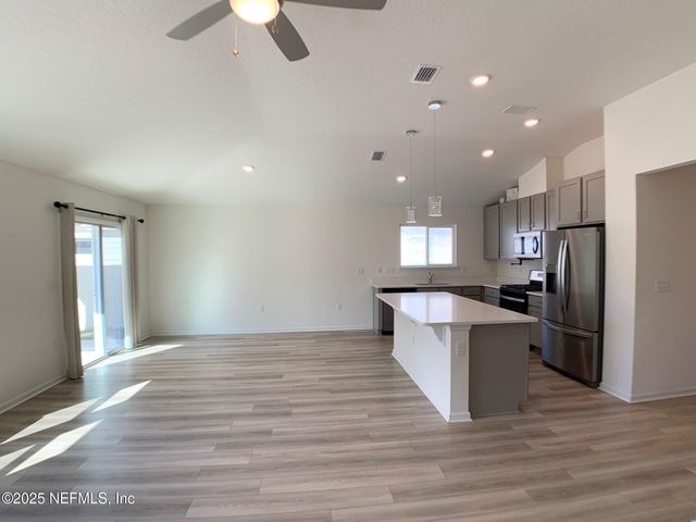 7948 RIPPA VALLEY Way, Jacksonville, FL 32222