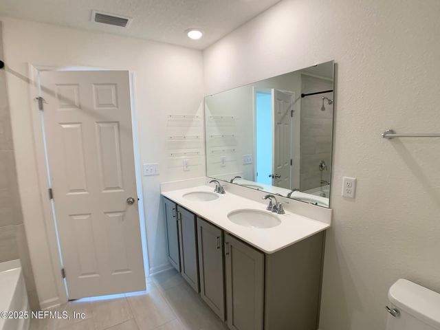 7948 RIPPA VALLEY Way, Jacksonville, FL 32222