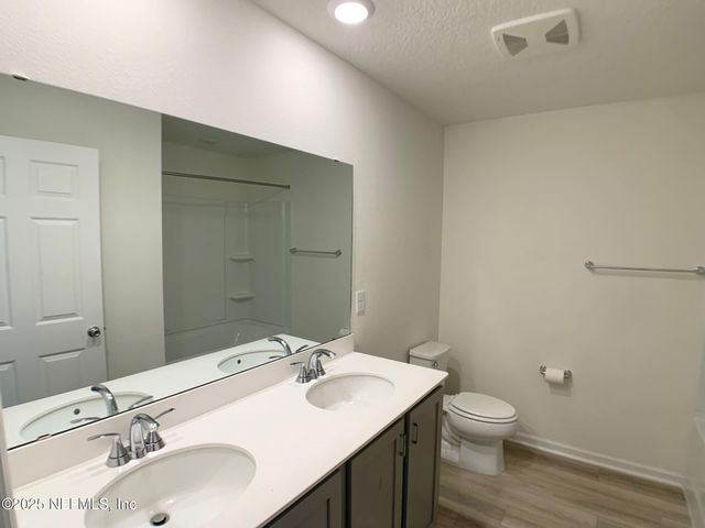 7948 RIPPA VALLEY Way, Jacksonville, FL 32222